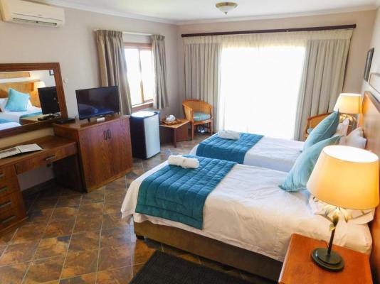 Room image 2