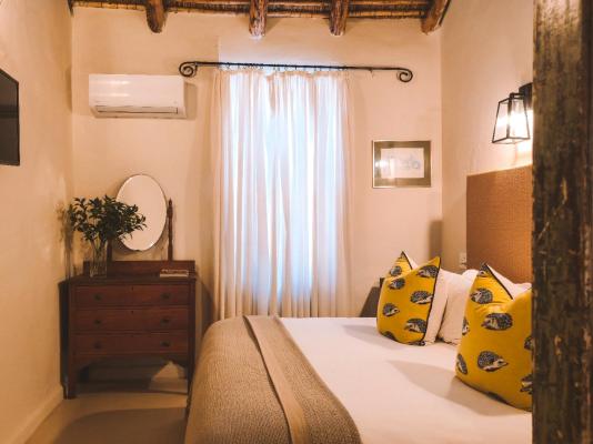 Room image 3