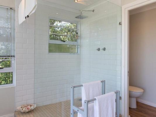 Alfred View Guest House - 267275
