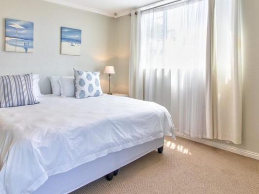 Room image 2