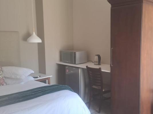 Room image 2