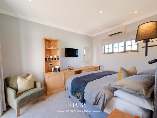 Room image 4