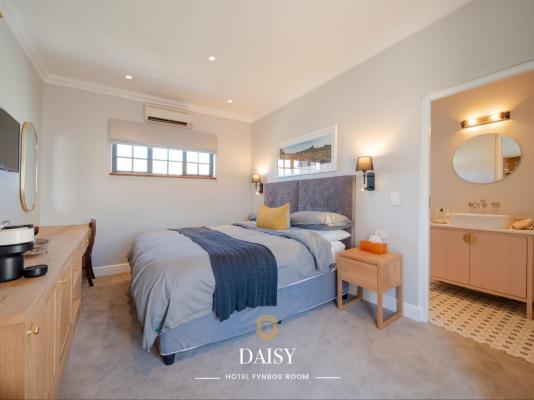 Room image 5