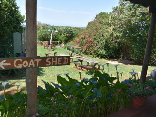 Woodlands Cottages & Camping - 267492