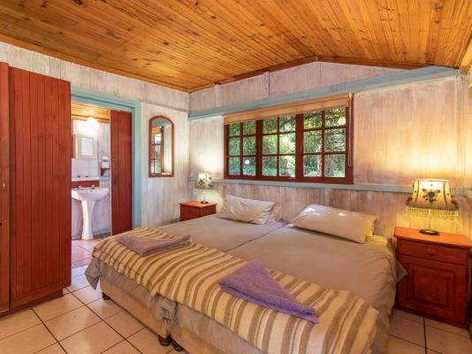 Room image 1