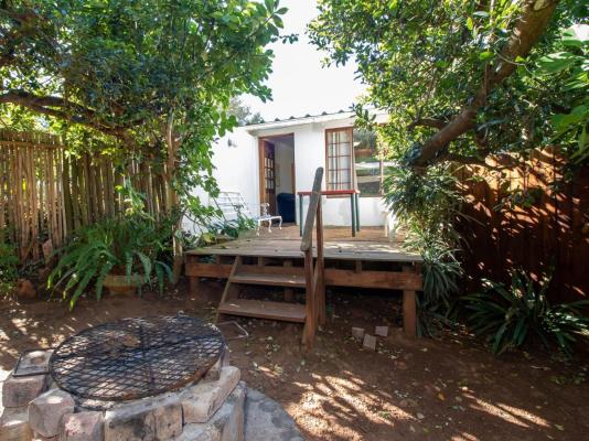 Woodlands Cottages & Camping - 267576