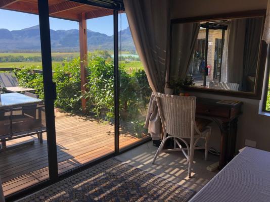 Room image 6