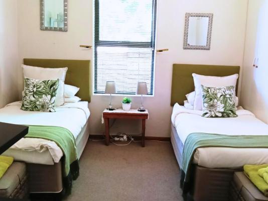 Room image 9
