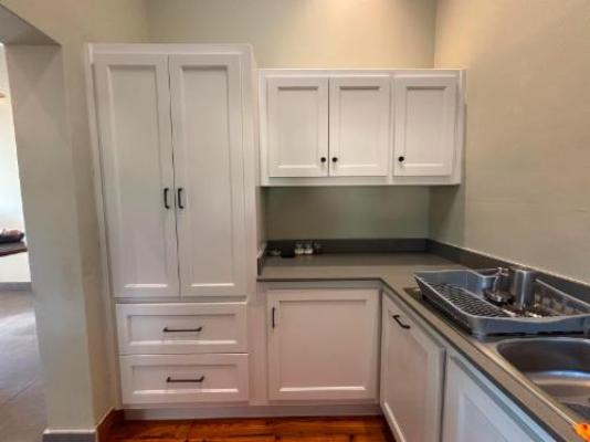River and Ridge - Kitchenette