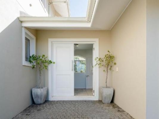 Casa Dunnage - Facade or entrance