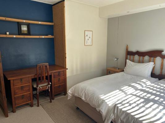 Room image 1