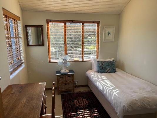 Room image 1