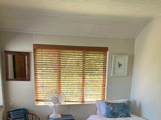 Room image 3