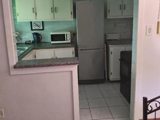 Room image 2