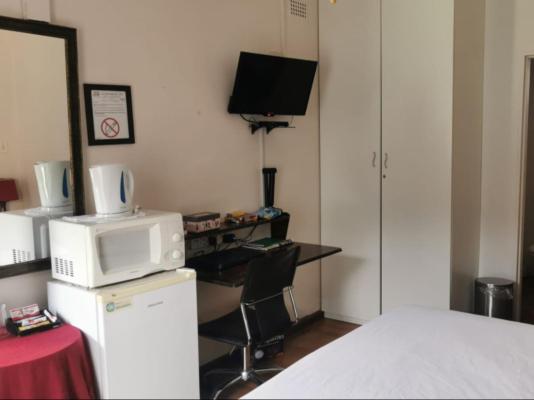 Room image 1