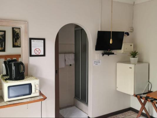 Room image 2