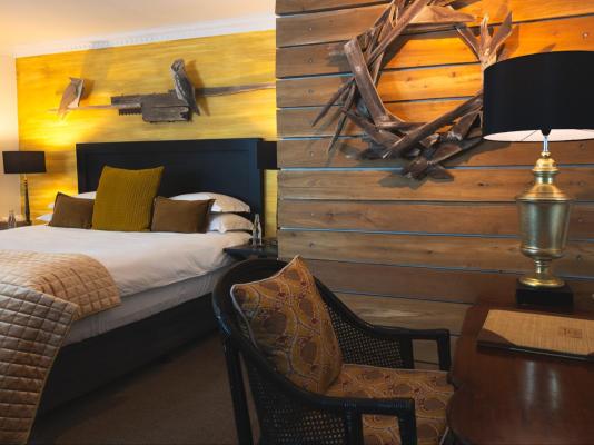 Room image 3