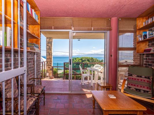 Kingsview Guest House - 268793