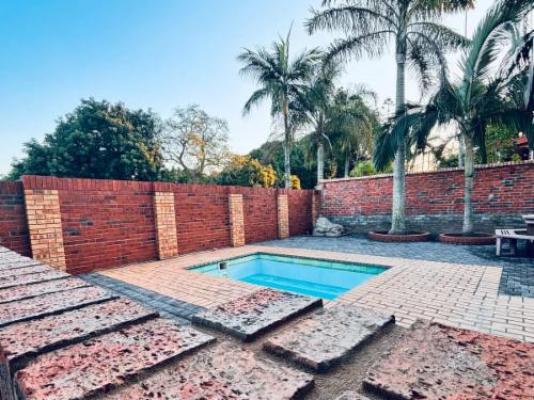 Fishermans Self Catering Apartments St Lucia - Swimming pool