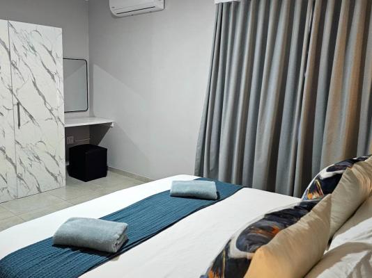 Room image 7
