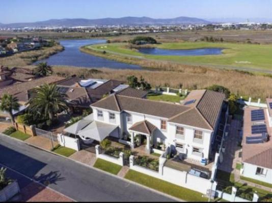 Cape Golf Villa - Neighbourhood