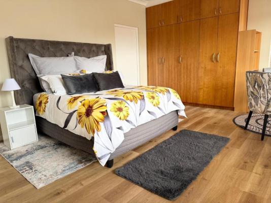 Room image 6