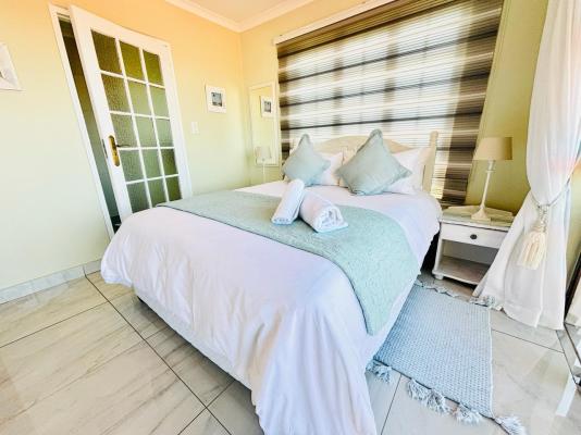 Room image 5