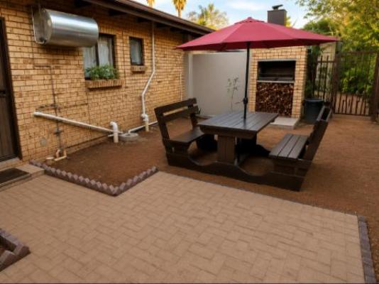 Serene Studio Bloemfontein - Property / Building