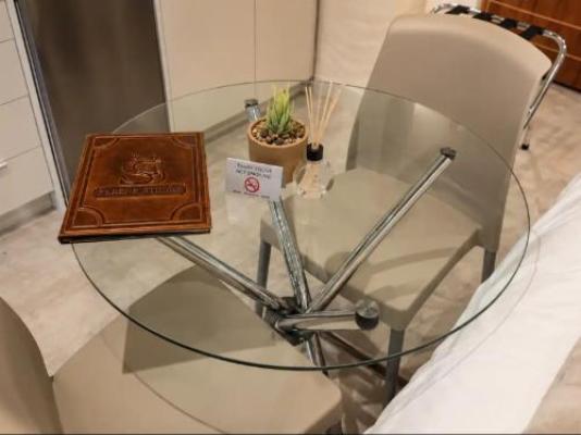 Serene Studio Bloemfontein - Dining area