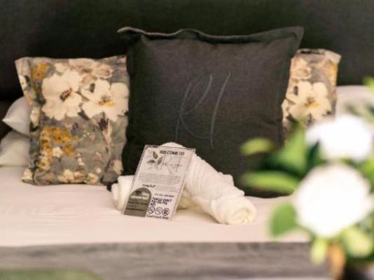 STAY LOCAL SA - Potchefstroom - Bed