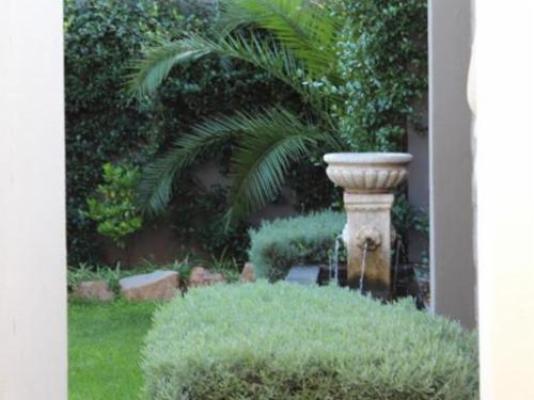 STAY LOCAL SA - Potchefstroom - Garden