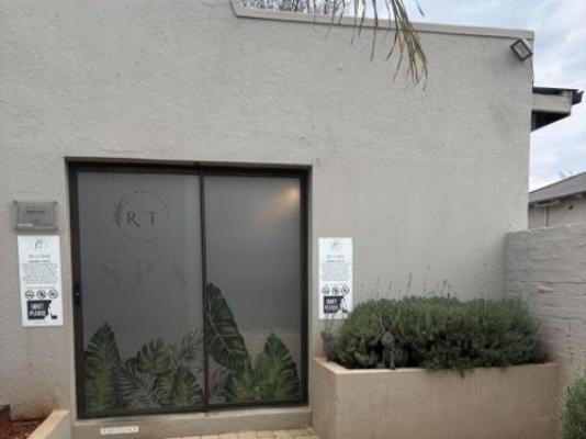 STAY LOCAL SA - Potchefstroom - Facade or entrance
