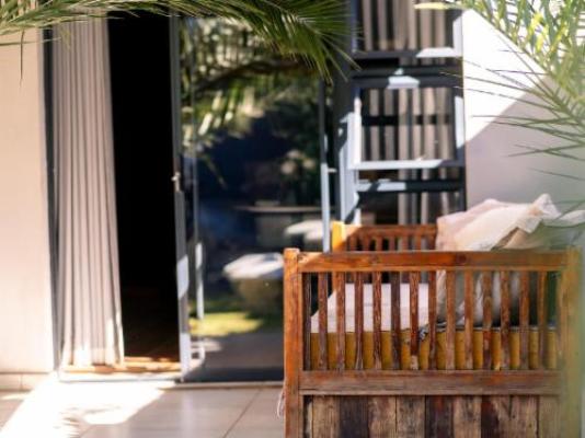 STAY LOCAL SA - Potchefstroom - Patio