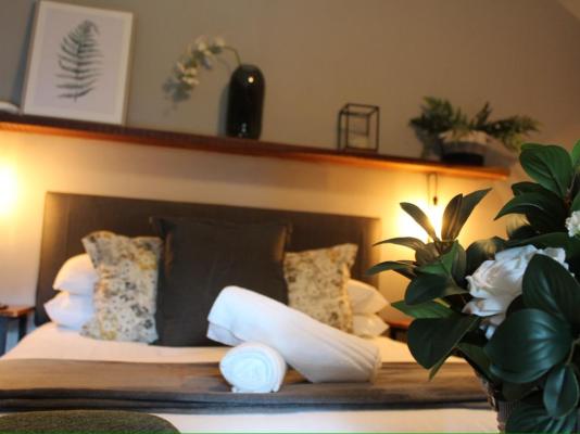 STAY LOCAL SA - Potchefstroom - 269062