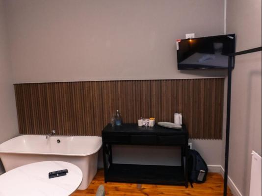 STAY LOCAL SA - Potchefstroom - 269070