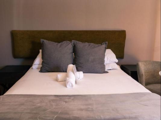STAY LOCAL SA - Potchefstroom - 269074