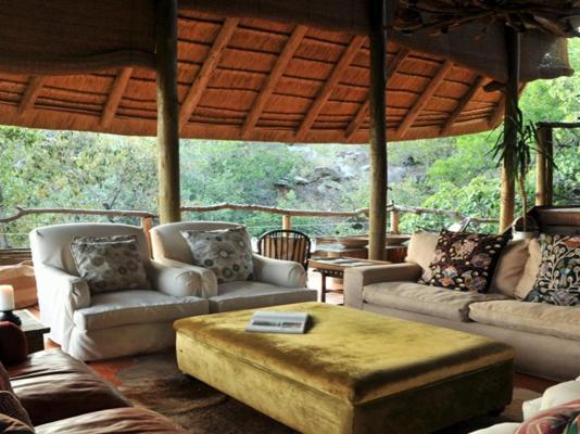 Buffalo Ridge Safari Lodge - 269196