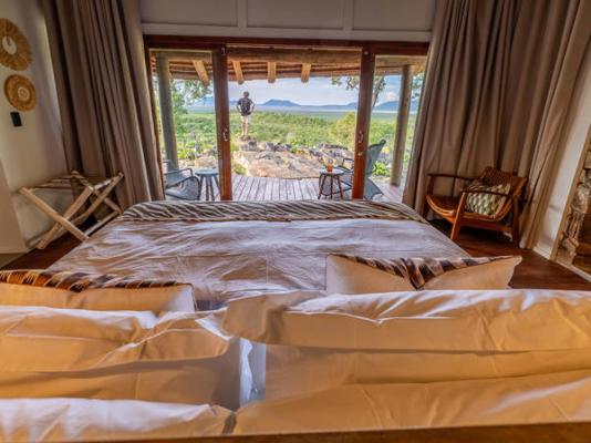 Buffalo Ridge Safari Lodge - 269201