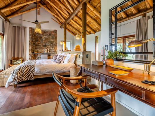 Buffalo Ridge Safari Lodge - 269207