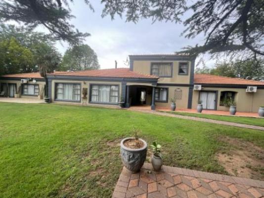 Die Groen Akker - Property / Building