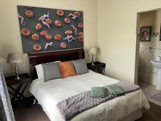 Room image 12