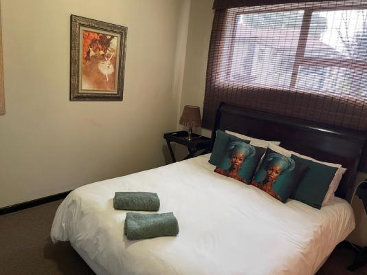 Room image 13