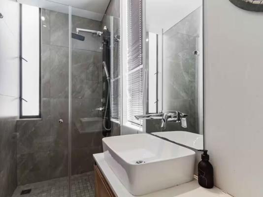 Essea NY Loft Cape Town - 269303
