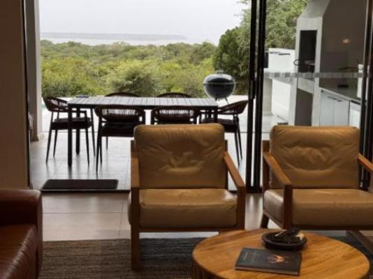 First Light Serenity - Seating area