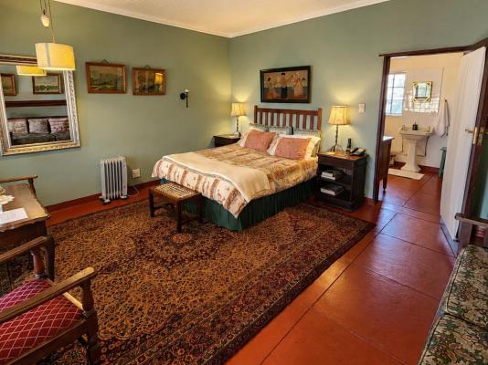 Room image 16