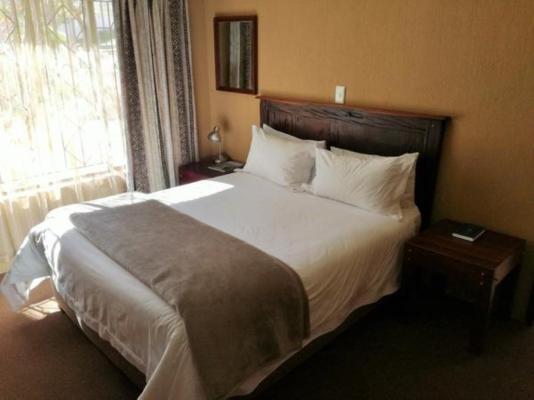Room image 7