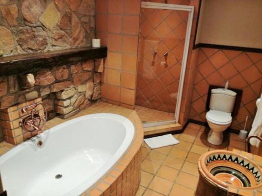 Room image 3