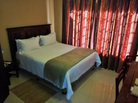 Room image 5