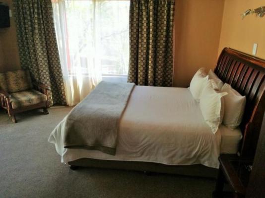 Room image 5