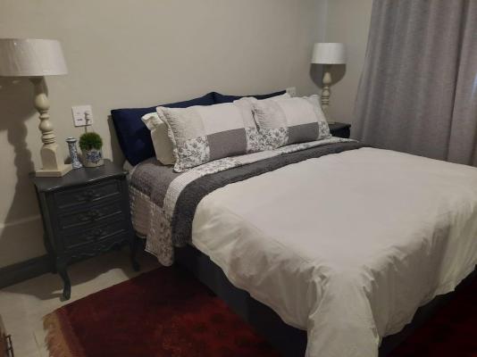 Room image 1